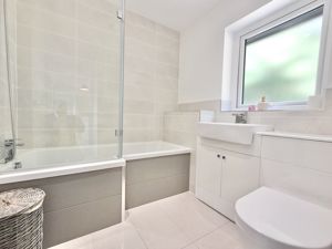 Photo 21- click for photo gallery